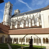 Cloître de la cathédrale Saint-Vincent à Chalon-sur-Saône
