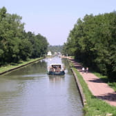 voie verte le long du canal latéral à la Loire