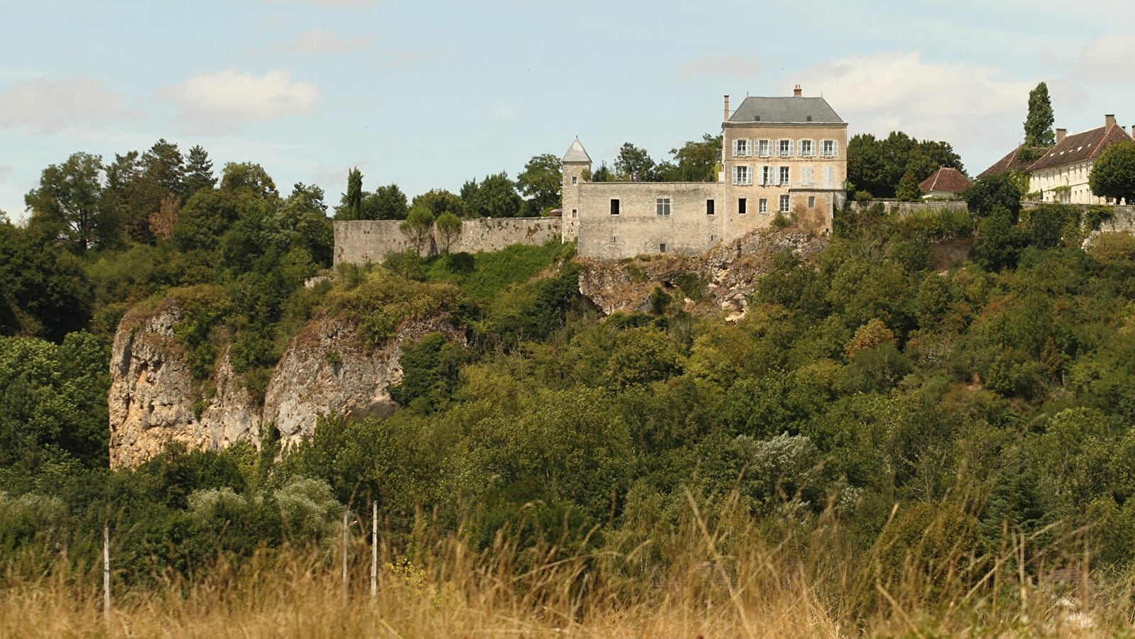 Château et Donjon de Mailly-Le-Château