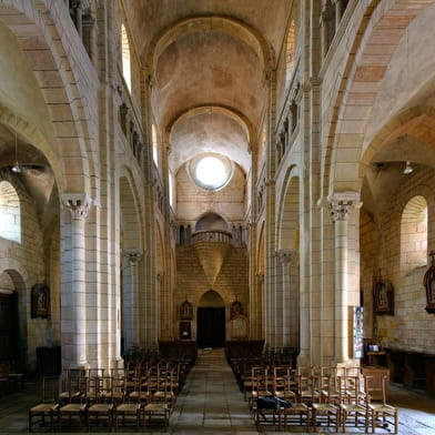 Eglise romane Saint-Hilaire