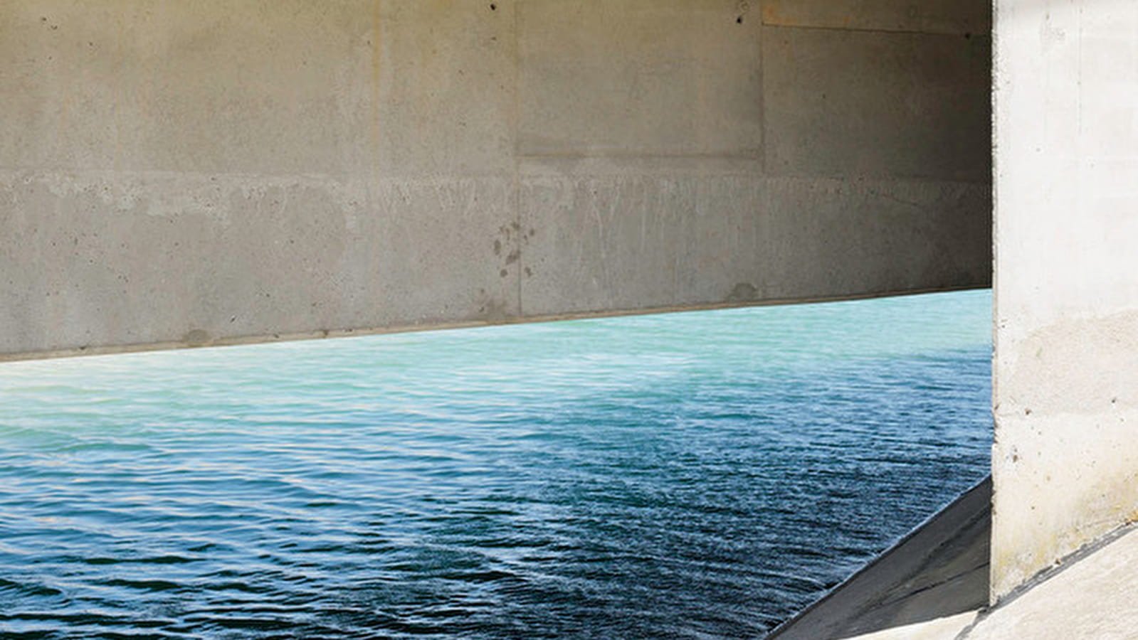Hudros, water en beton - Foto's door Patrick Rimond