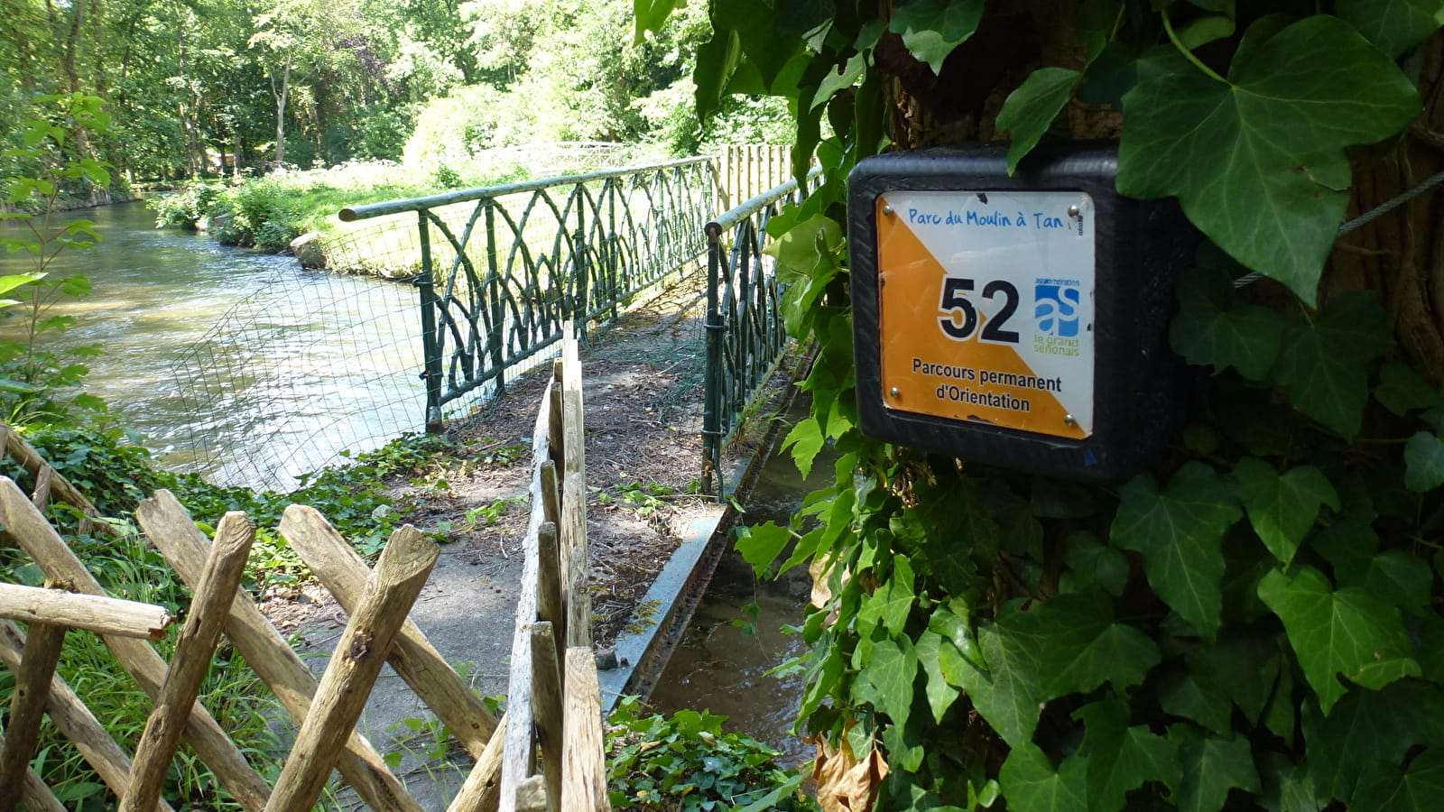 Parcours permanents d'orientation du Parc du Moulin à Tan