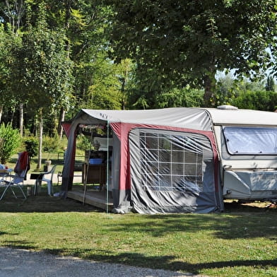 Camping-caravaning La Fontaine aux fées